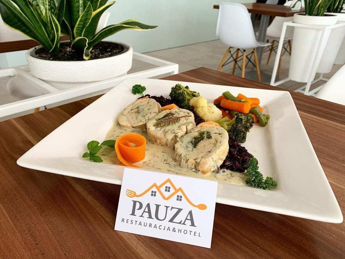 Hotel Pauza 波德拉谢地区拉曾 外观 照片