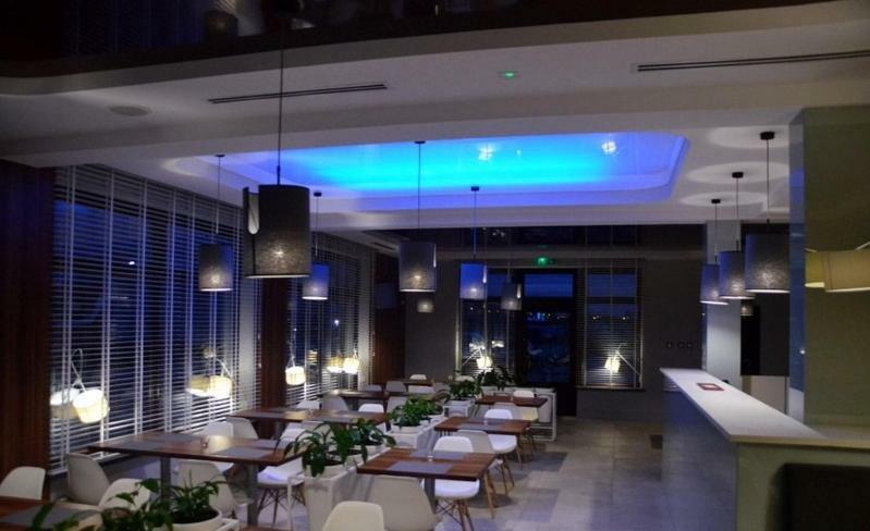 Hotel Pauza 波德拉谢地区拉曾 外观 照片